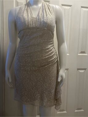 Betsy & Adam One-Shoulder Lace Cocktail Dress in Champagne